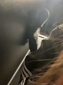 Snapshot of so_cutes chatting on 11.10.25 so cutes online show from 11.10.25