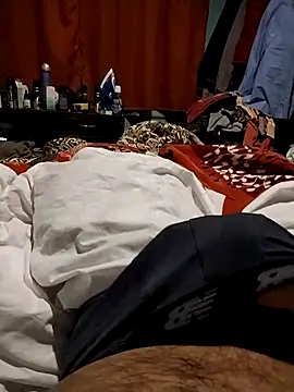 Snapshot of gusaven chatting on 03.11.25 gusaven online show from 03.11.25