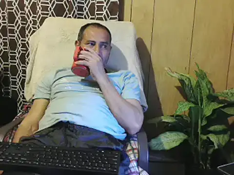 dantehot2020 online show from 02.12.25