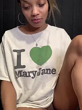 Rakiyahcharms online show from 01.26.25