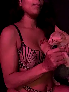 Rakiyahcharms online show from 10.24.25