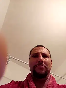 Snapshot of Miki20677 chatting on 12.17.24 Miki20677 online show from 12.17.24