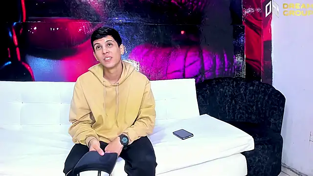 AmazingPartys online show from 11.25.25