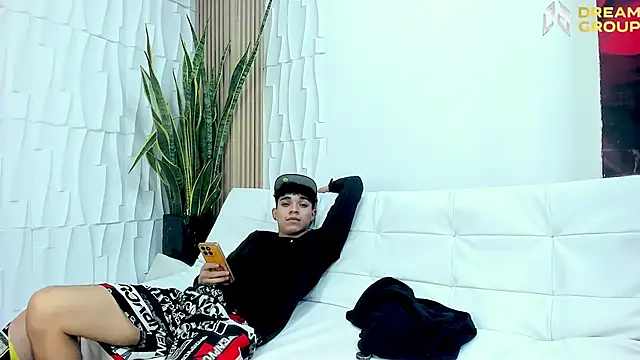 AmazingPartys online show from 02.22.26