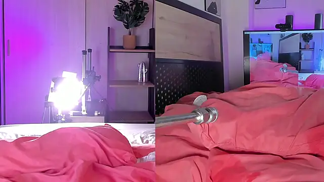 cinnamon afrodit online show from 02.22.25