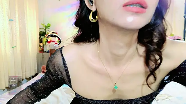 Snapshot of ribbinpink chatting on 07.17.26 ribbinpink online show from 07.17.26