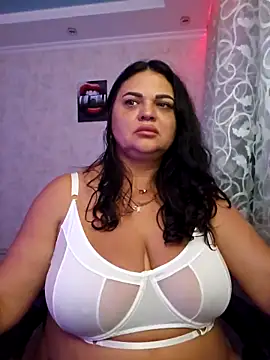 littleRikka online show from 11.02.25