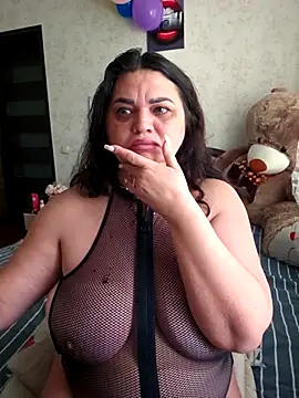 littleRikka online show from 04.17.26