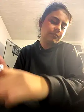 Snapshot of AbbyTaylorr chatting on 10.07.25 AbbyTaylorr online show from 10.07.25