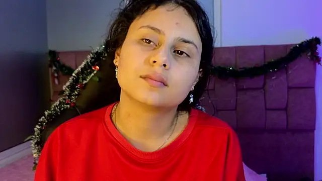 Snapshot of AbbyTaylorr chatting on 11.22.25 AbbyTaylorr online show from 11.22.25