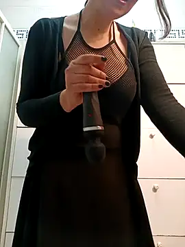 Dolcissima33 online show from 02.21.25