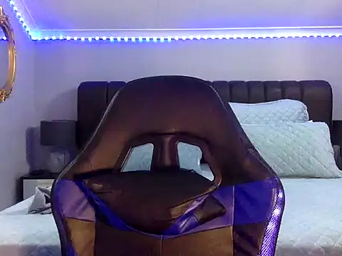 BOOTYBANGER24xx online show from 10.24.25