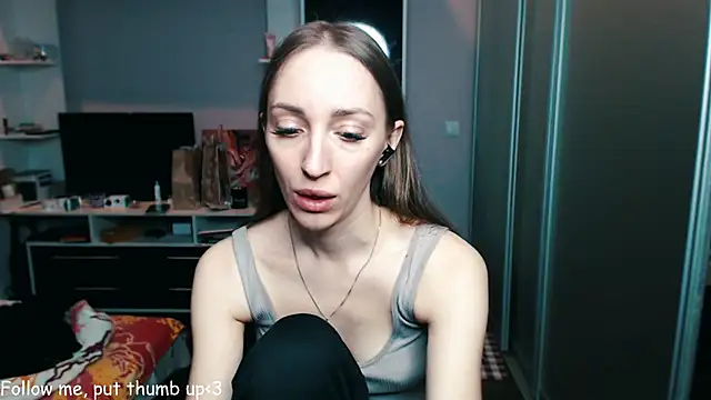 Snapshot of Natalimeowks chatting on 01.02.25 Natalimeowks online show from 01.02.25