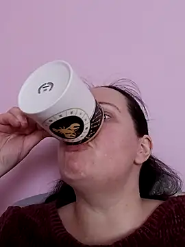 BustyLadyAlma online show from 04.18.26