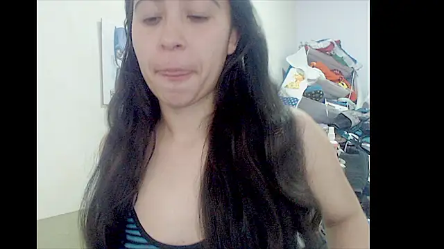 Snapshot of lizztaylor535 chatting on 12.02.24 lizztaylor535 online show from 12.02.24