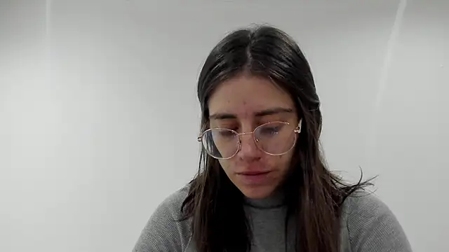 HazelKush online show from 11.15.25