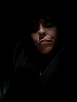 Snapshot of misscectito13 chatting on 12.04.25 misscectito13 online show from 12.04.25