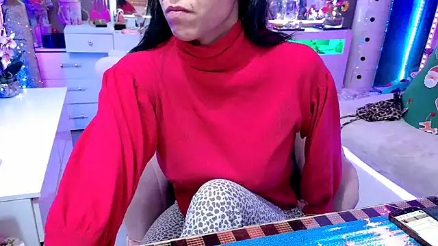 misscectito13 online show from 12.22.25
