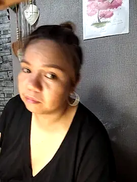 ambersmile online show from 04.10.26