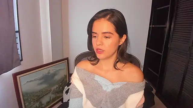 mia collins x online show from 10.08.25