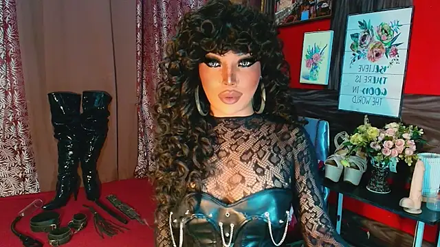 trixxielicious online show from 11.17.25