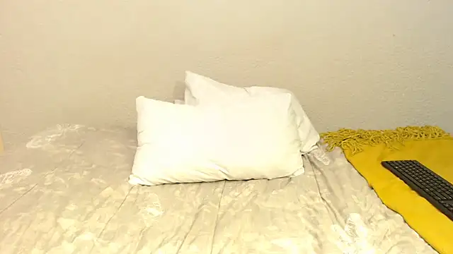 zandile online show from 10.19.25