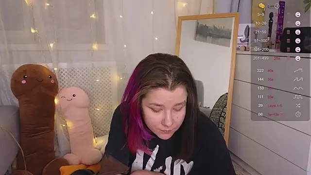 Mira Falls online show from 01.21.25