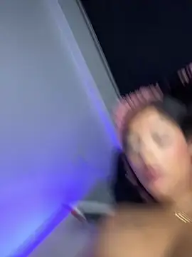 Shantal Lovee online show from 01.31.25