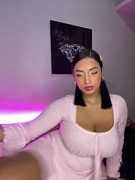 Shantal Lovee online show from 03.21.25