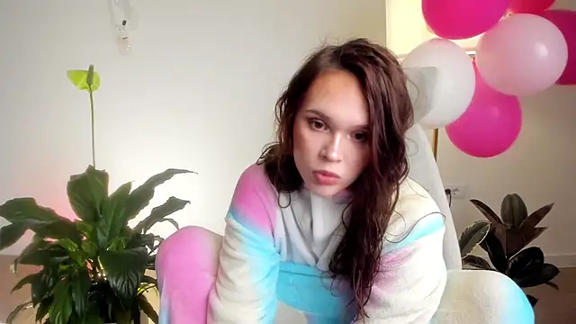 Snapshot of Pokemeboy chatting on 03.05.25 Pokemeboy online show from 03.05.25