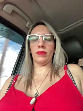 Gatitacarlita online show from 01.23.25