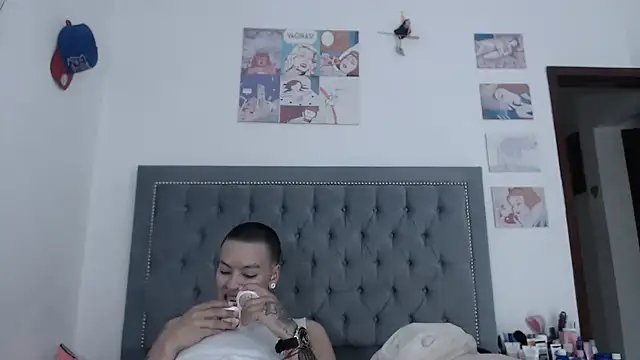 dulce maria x online show from 03.16.25