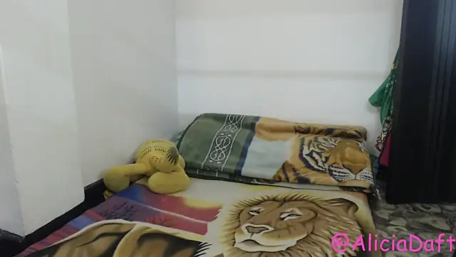 Smoke trip Alicia online show from 03.10.26