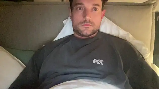 Snapshot of Jayjay1999x chatting on 03.11.25 Jayjay1999x online show from 03.11.25