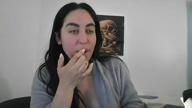 Snapshot of WetFlower69 chatting on 06.27.26 WetFlower69 online show from 06.27.26