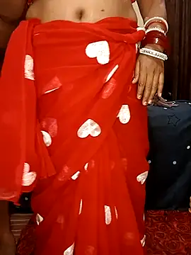 Snapshot of INDIANDESIMATURE chatting on 03.14.25 INDIANDESIMATURE online show from 03.14.25