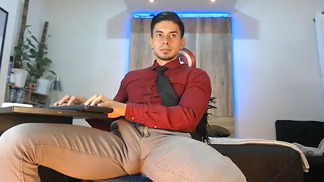 Andrew 4  online show from 04.23.26