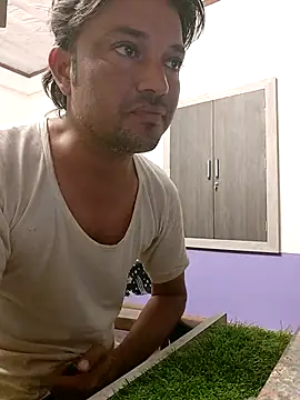 HotBoyOm online show from 02.20.26