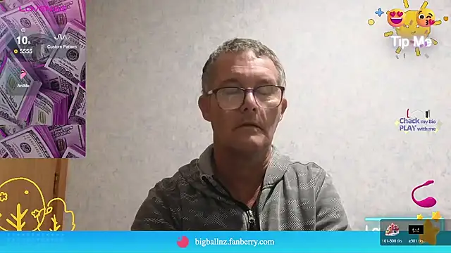 Snapshot of bigballnz chatting on 03.07.25 bigballnz online show from 03.07.25