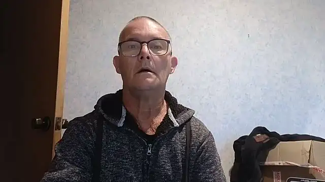 Snapshot of bigballnz chatting on 03.20.25 bigballnz online show from 03.20.25