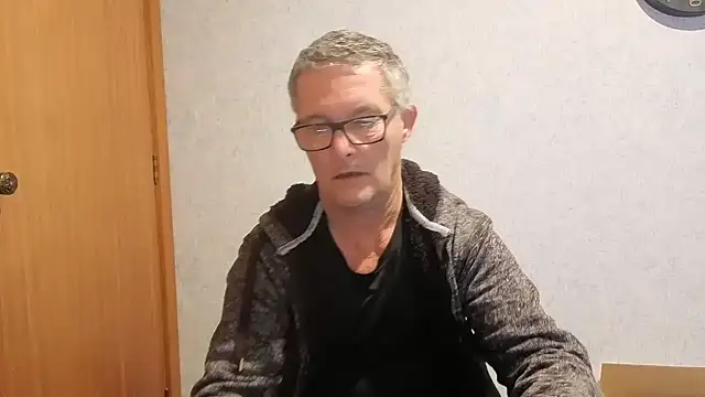 Snapshot of bigballnz chatting on 07.08.26 bigballnz online show from 07.08.26