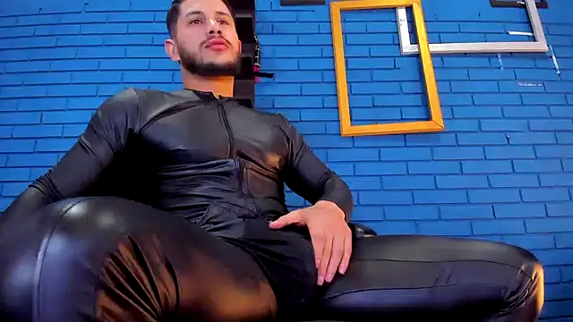 TheIan26 online show from 12.21.24