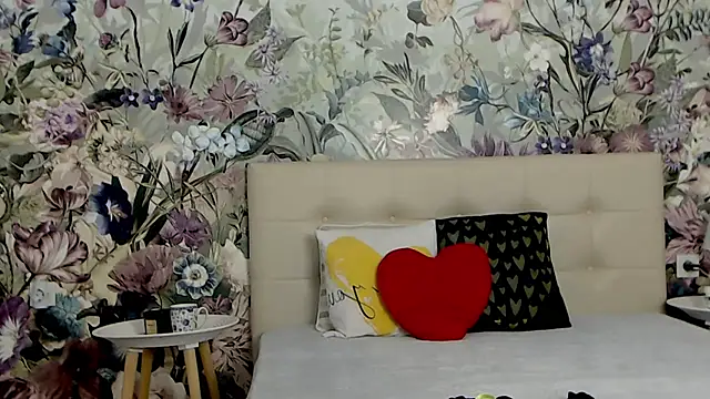 RoseDiamond06 online show from 03.10.25