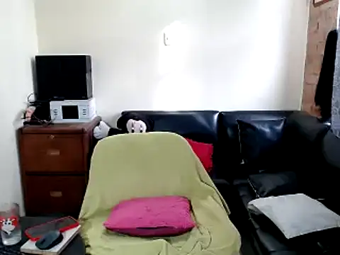 Sashaferrari2000 online show from 03.07.25