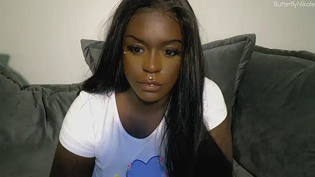 butterflynikole online show from 02.18.26