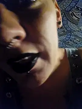 PinkTheHawk online show from 12.26.24