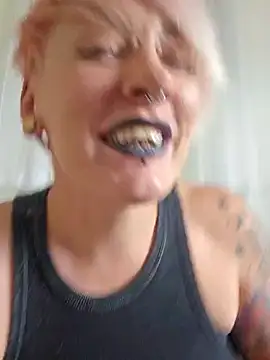 PinkTheHawk online show from 01.22.25