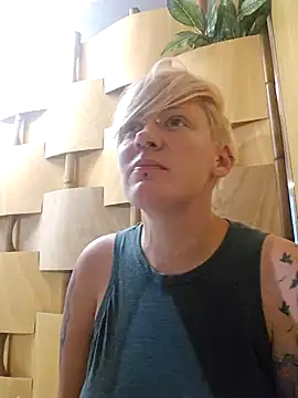 PinkTheHawk online show from 02.09.25