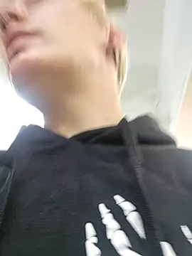 PinkTheHawk online show from 02.16.25