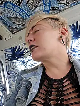 PinkTheHawk online show from 02.21.25